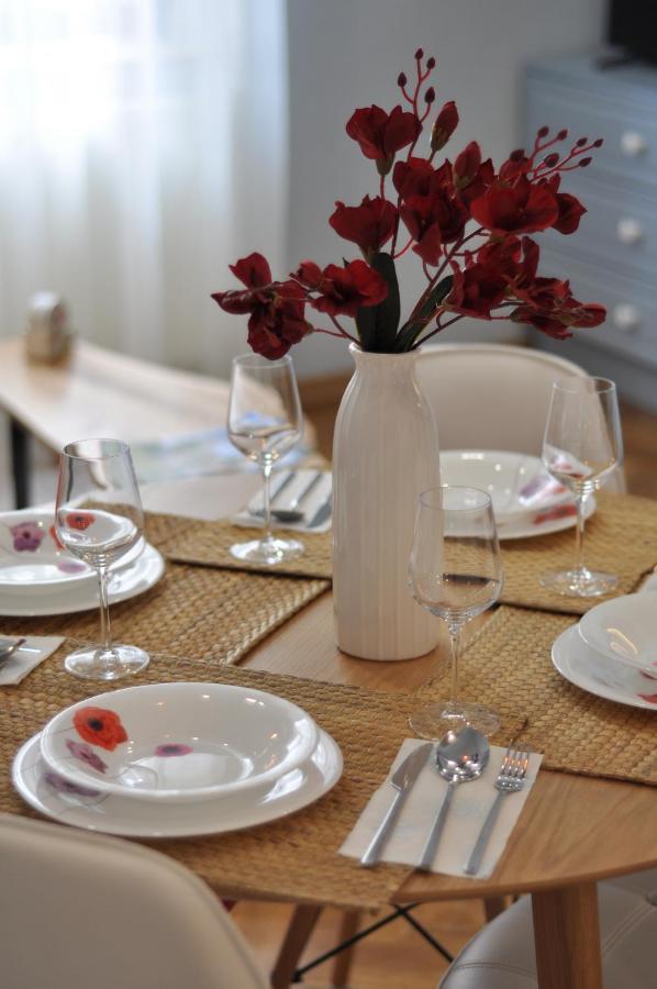 Black Gate - 2 Bedroom Apartment In The Heart Of Old Town With Free Private Secured Parking Μπρασόβ Εξωτερικό φωτογραφία